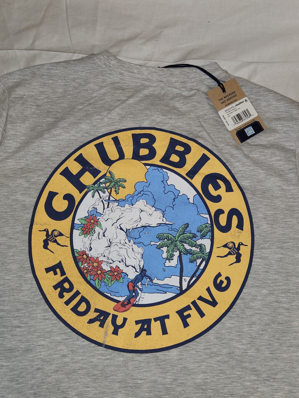 Chubbies XXL Light Gray Tee with Yellow & Blue Surf Graphic